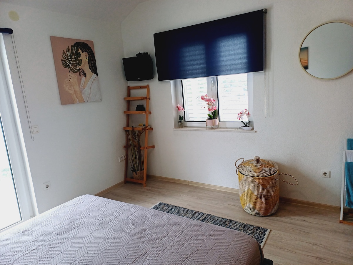 Apartment Ana bedroom detail